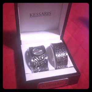 Kessaris watch and bracelet set